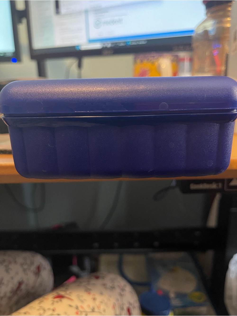 Tupperware Deep Blue Multi-Compartment Organizer - Picture 4 of 4